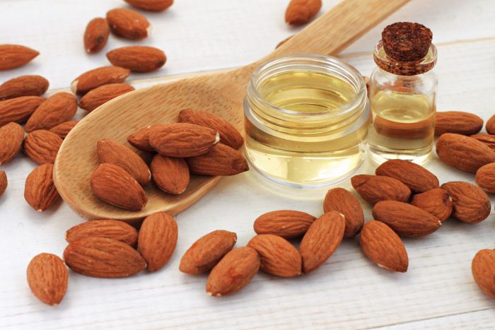 Almond extract nutrition facts